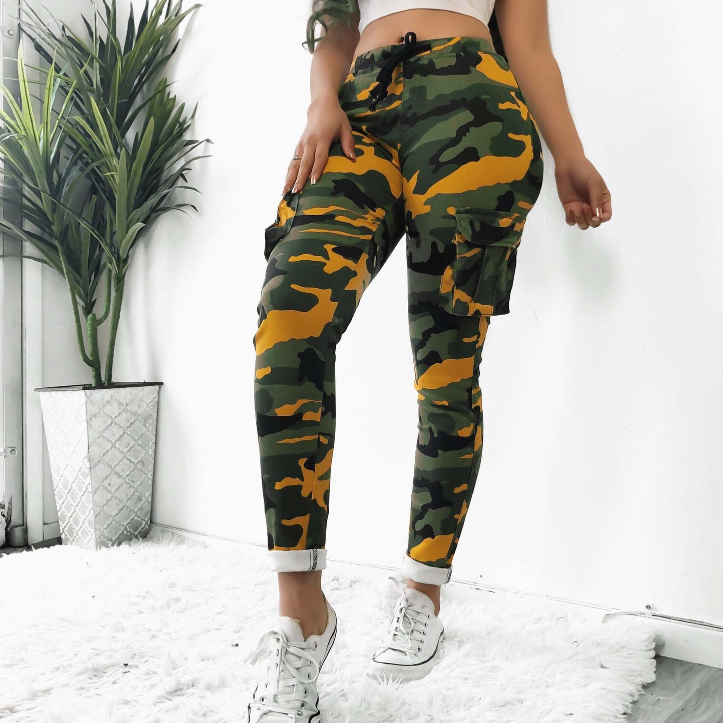 🌿 Comfy Camo High Waist Trousers: Your New Casual Must-Have! 🍂